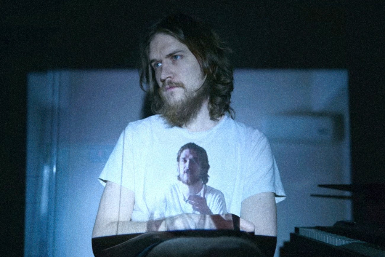 Bo Burnham w filmie "Bo Burnham: Inside".