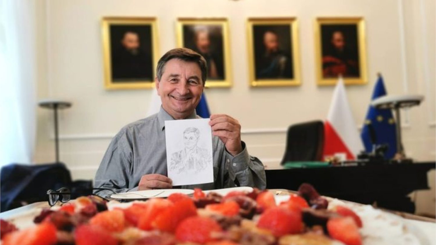 Marek Kuchciński złożył życzenia sobie?