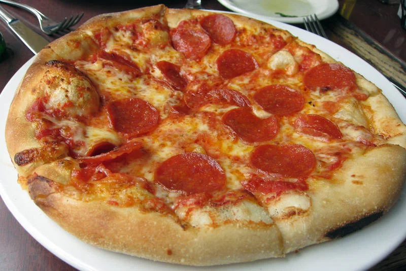 Pizza pepperoni