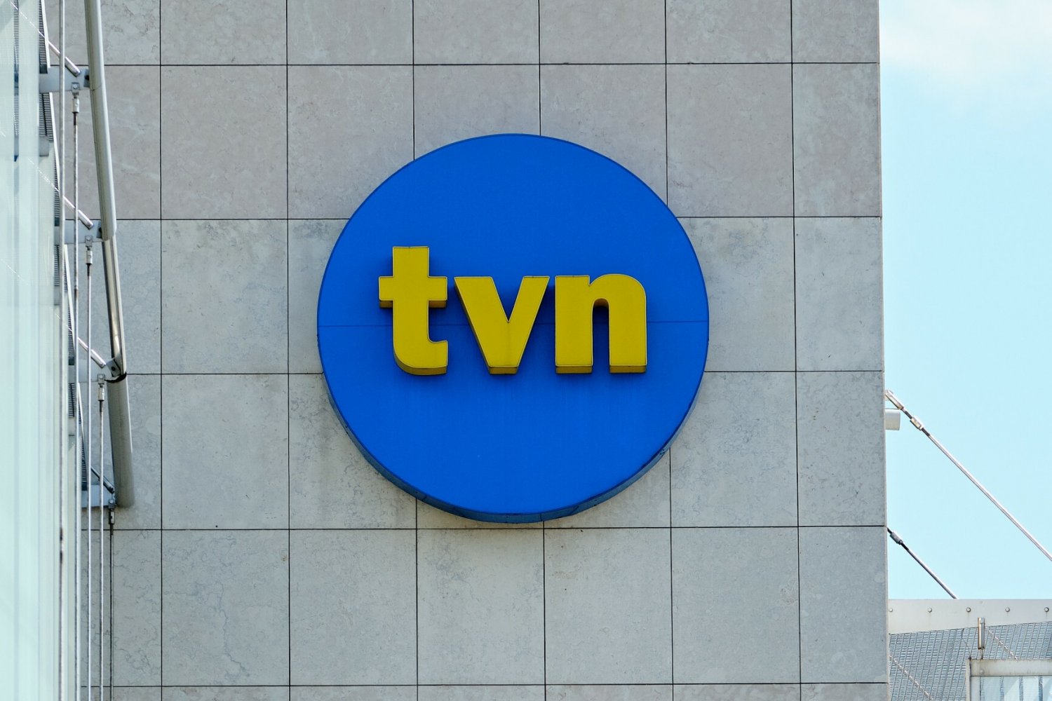 Sejmowa komisja kultury i środków przekazu niespodziewanie wznowiła pracę nad ustawą o zmianie ustawy o radiofonii i telewizji.