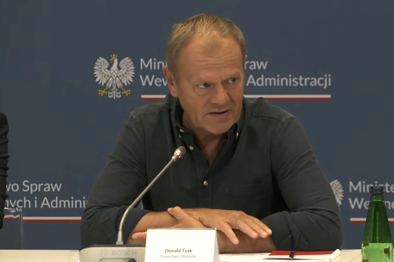 Tusk przemówił na posiedzeniu sztabu kryzysowego.