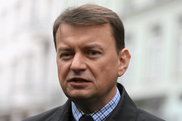 Kierowane przez Mariusza Błaszczaka MSWIA zamówiło limuzyny za 1,2 mln zł