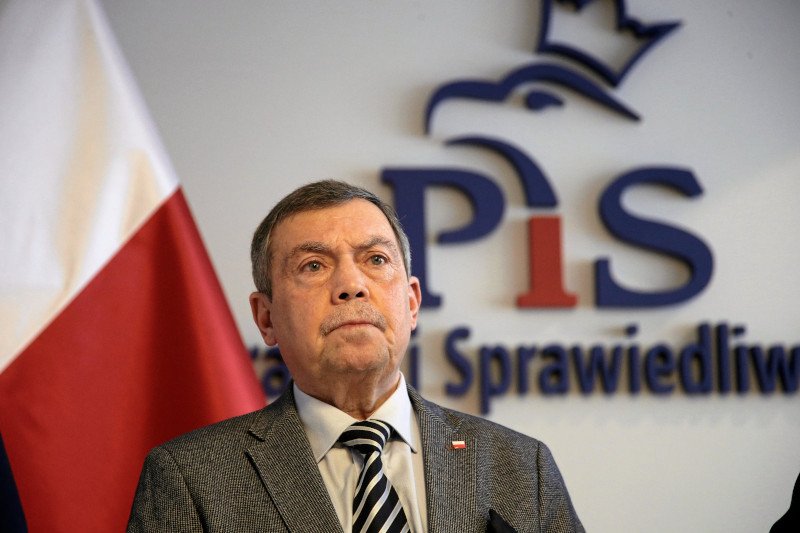 Bartłomiej Sochański, sędzia TK jest w komitecie poparcia Andrzeja Dudy?