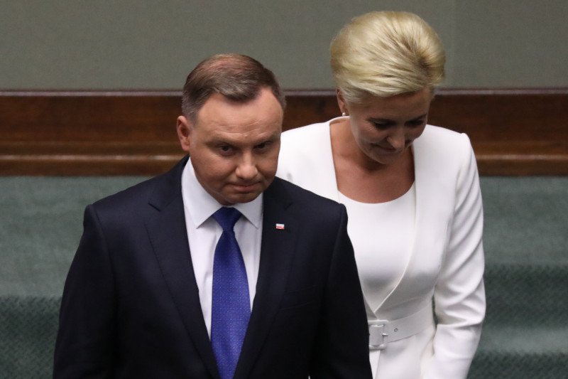 Andrzej Duda przyznał, że nikt nie pytał jego żony o zdanie ws. wynagrodzenia dla pierwszej damy.