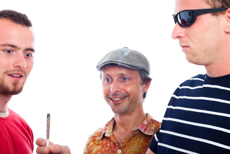 Palacze marihuany według zdjęć ze stocka - komedia