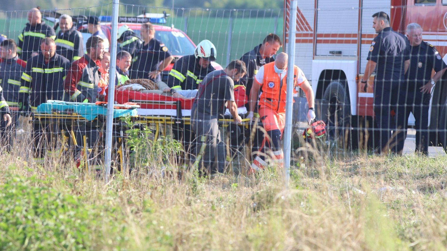 Tragiczny wypadek w Chorwacji. Wiadomo, czy wśród ofiar są Polacy (zdjęcia poglądowe).