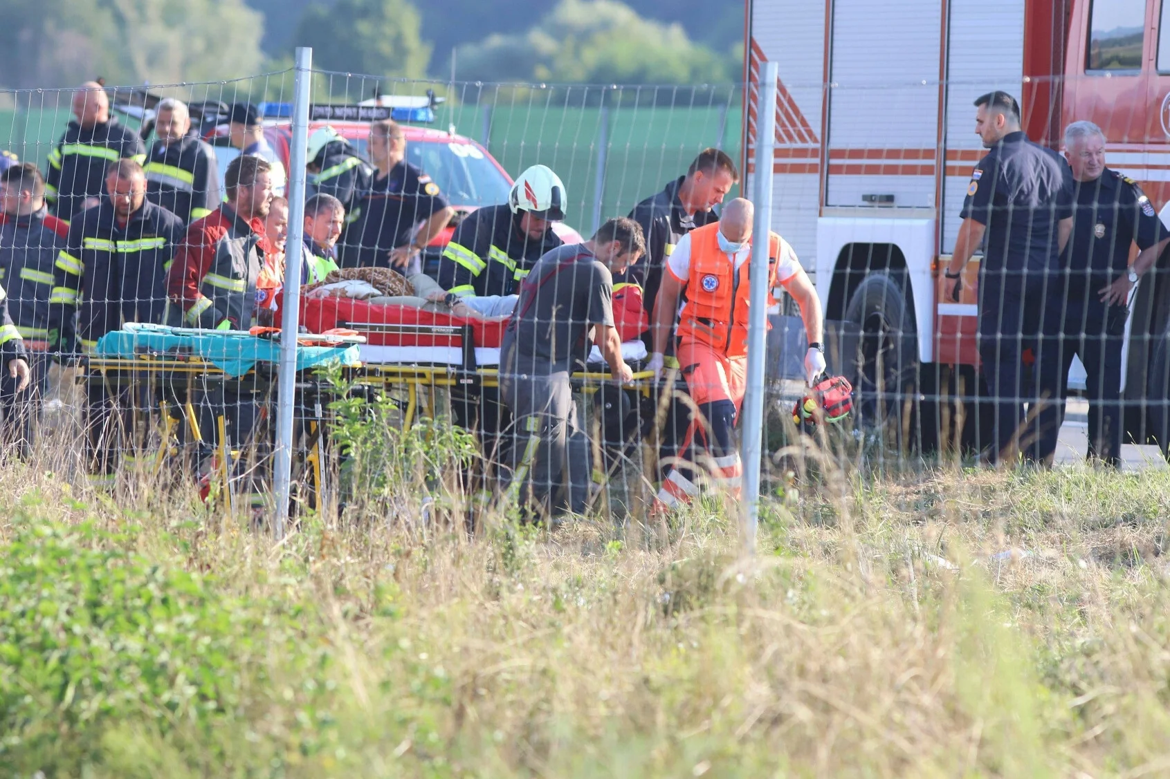Tragiczny wypadek w Chorwacji. Wiadomo, czy wśród ofiar są Polacy (zdjęcia poglądowe).