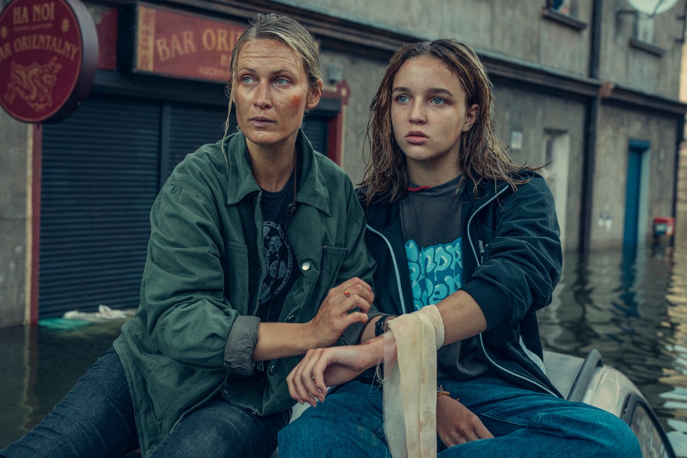 wielka woda netflix serial prawda fikcja krokodyl prezydent dziennikarka