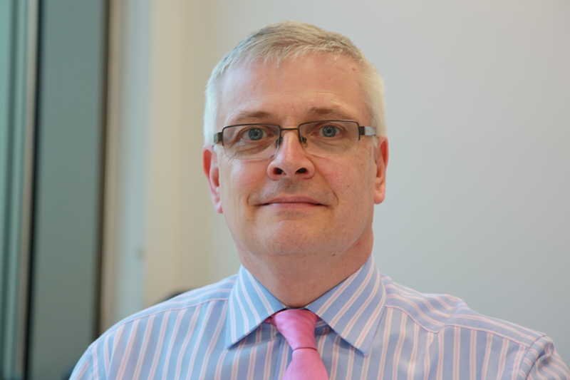 Robin, Barnett, ambasador Wielkiej Brytanii