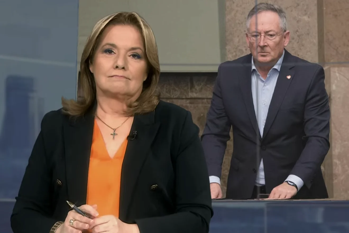TV Republika pyta, co Sienkiewicz miał w woreczku. Minister zareagował