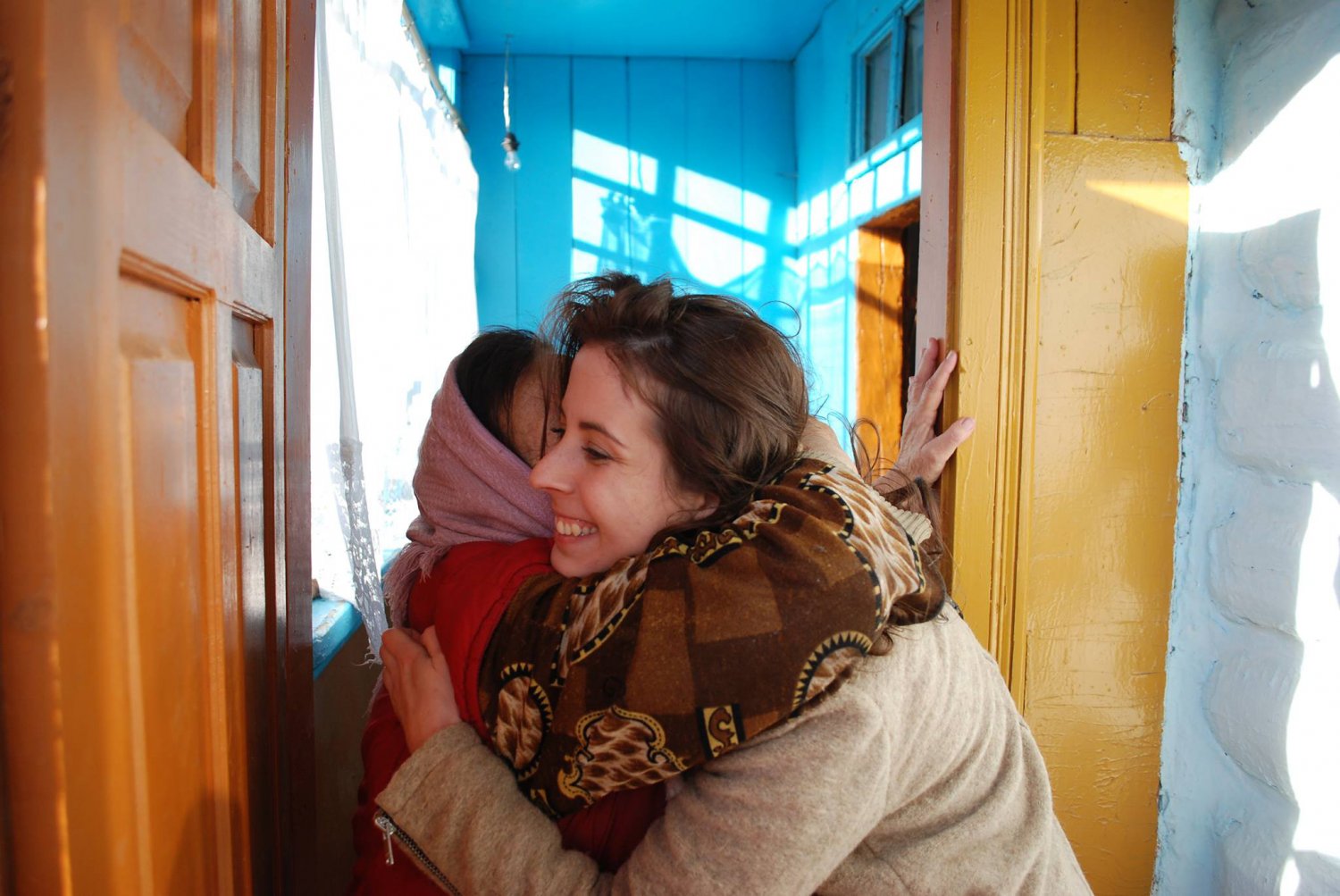 Polacy z Ukrainy ze wzruszeniem witają wolontariuszy