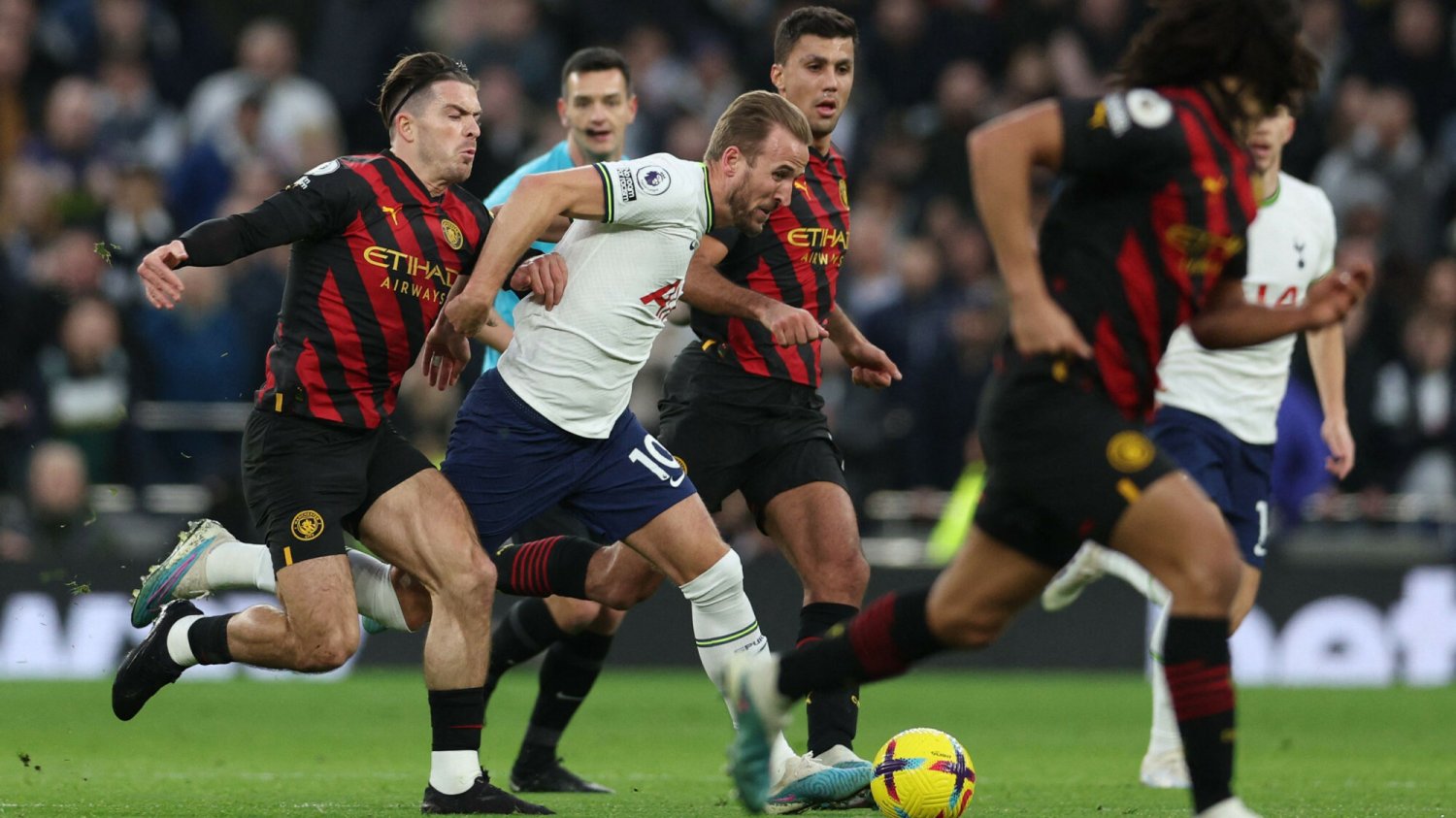 Manchester City zawiódł w najważniejszym momencie. Tottenham Hotspur wraca do gry