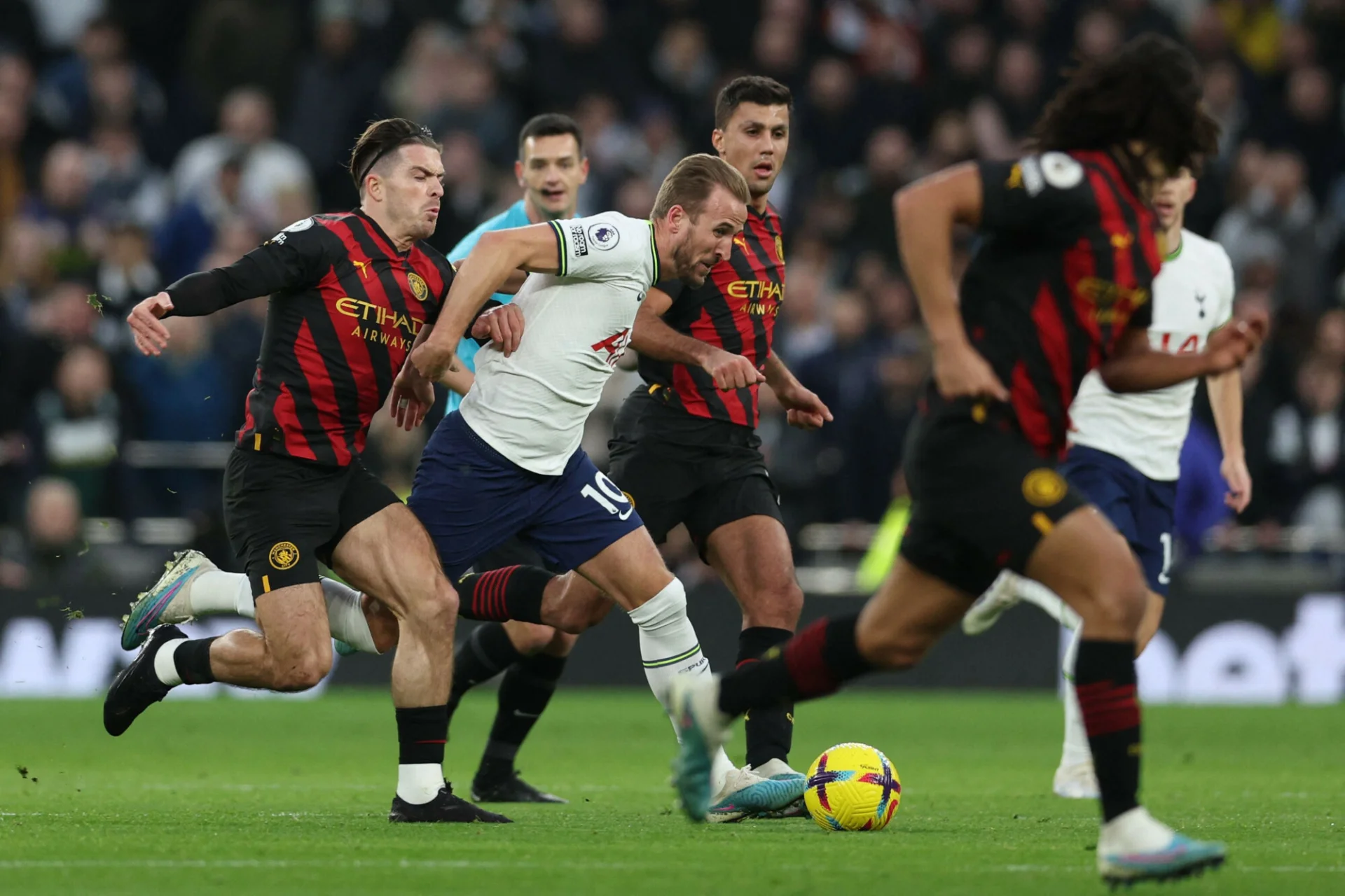 Manchester City zawiódł w najważniejszym momencie. Tottenham Hotspur wraca do gry