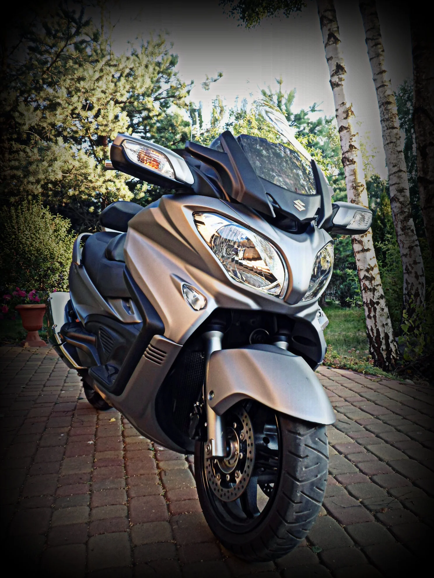 Suzuki Burgman 650 Executive