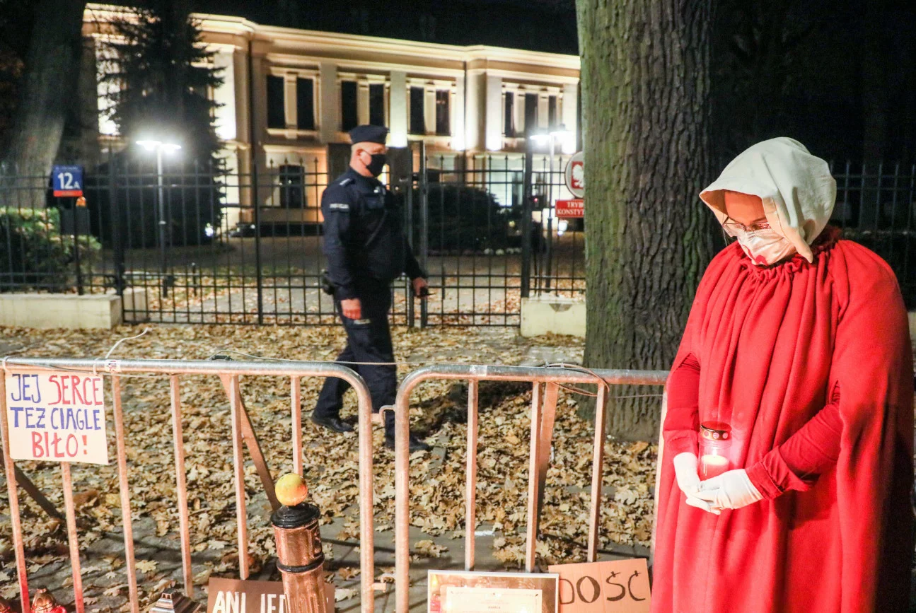 Manifestacje pod hasłem "Ani jednej więcej" w Warszawie.