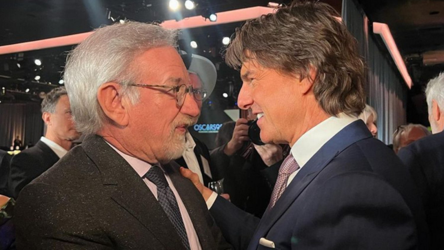 Spielberg chwali Cruise'a (WIDEO) Spielberg chwali Cruise'a (WIDEO)