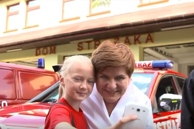 Fragment nowego spotu wyborczego Beaty Szydło. "Dzieci to nie koszt, to inwestycja"