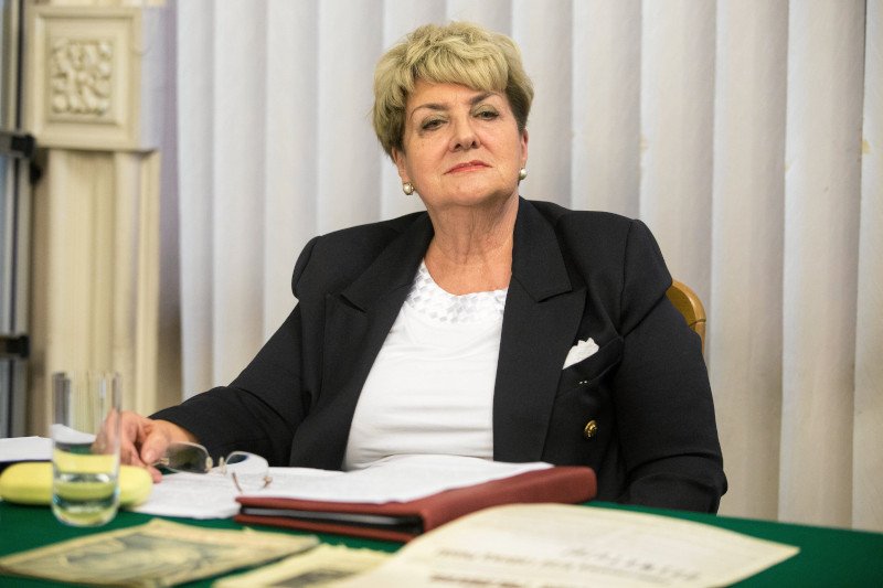 Danuta Waniek rezygnuje ze startu w wyborach parlamentarnych.