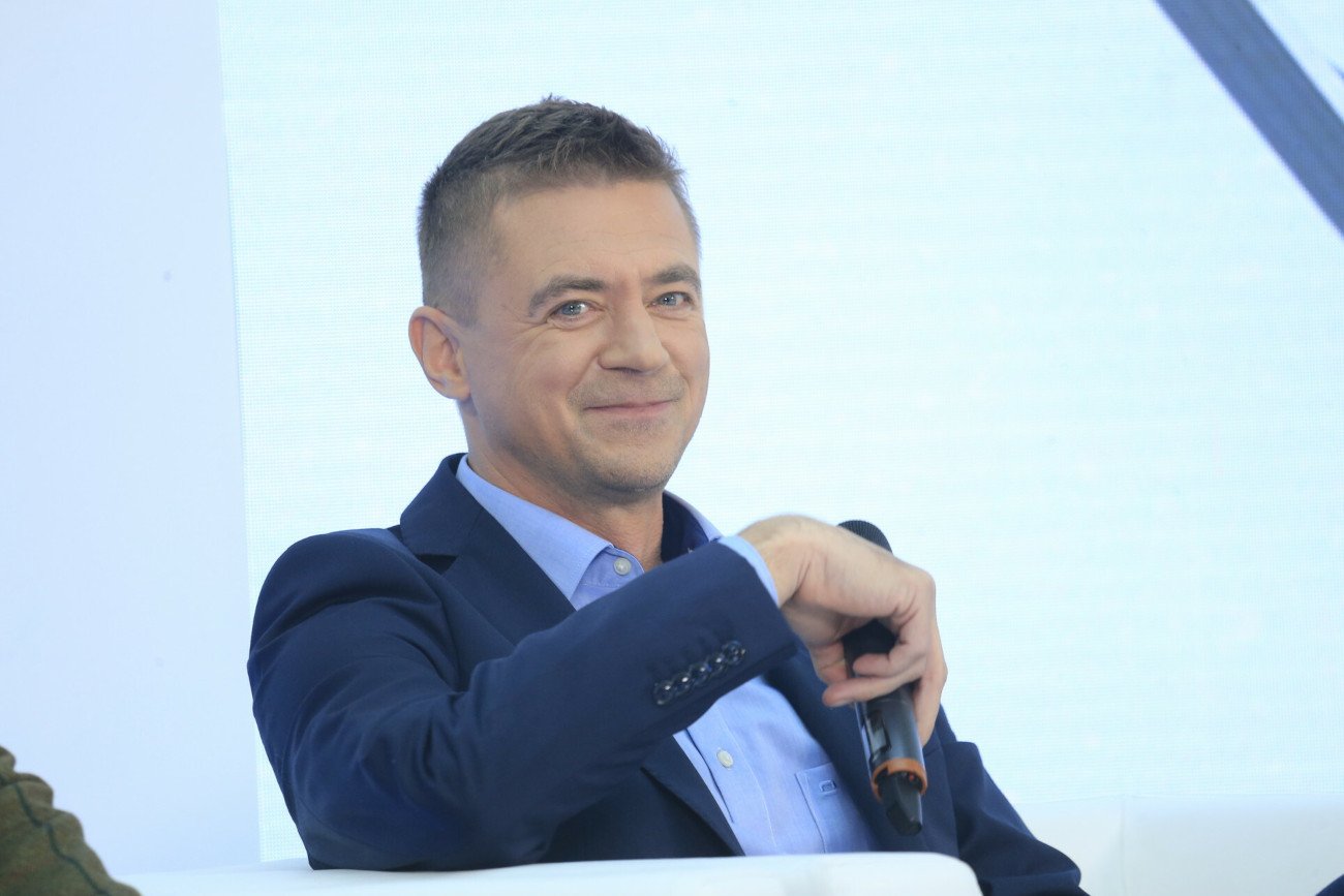 Igor Błachut pozwolił sobie na kąśliwy komentarz dotyczący "Sylwestra Marzeń" podczas transmisji skoków narciarskich.