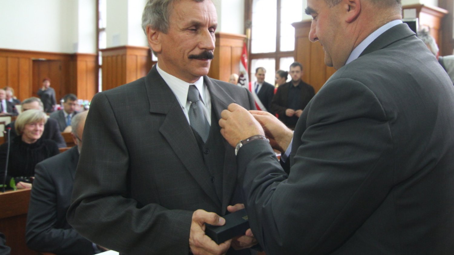 Wiesław Żurawski nazwał mieszkańców Grudziądza "potomkami komuny mającymi we krwi zboczenia".