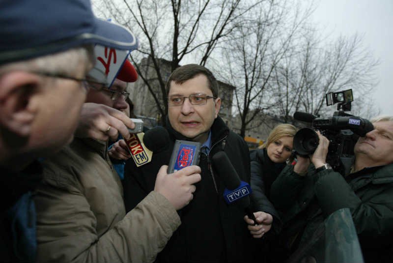 Zbigniew Stonoga - biznesmen, polityk, awanturnik. To on upublicznił akta z afery podsłuchowej.