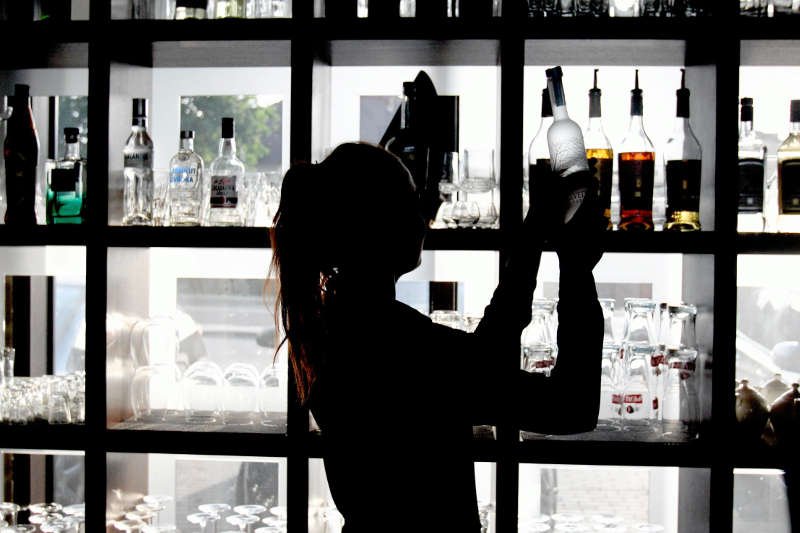 Które wódki są naprawdę polskie, a które tylko mają polską nazwę? Soplica, Żubrówka, Wyborowa już nie należą do Polaków