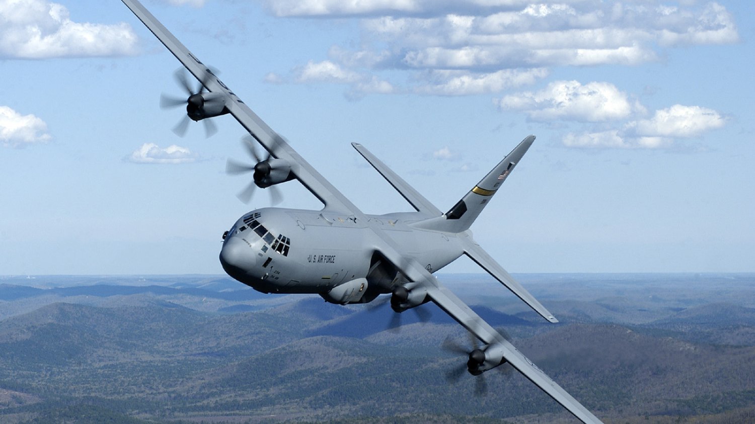 Nec Hercules contra plures.