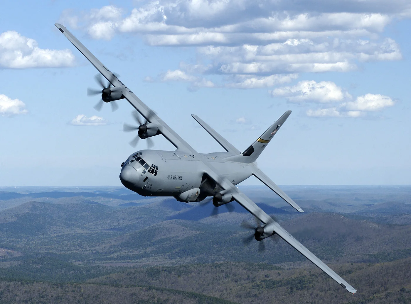 Nec Hercules contra plures.