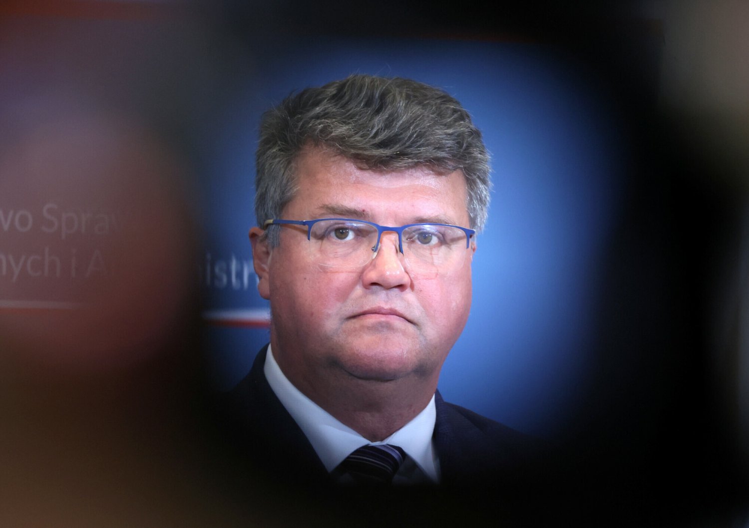 Wąsik podsłuchiwał warszawskie modelki? Zamieszanie ws. słów Gajewskiej.