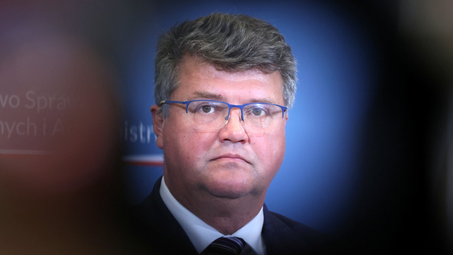 Wąsik podsłuchiwał warszawskie modelki? Zamieszanie ws. słów Gajewskiej.