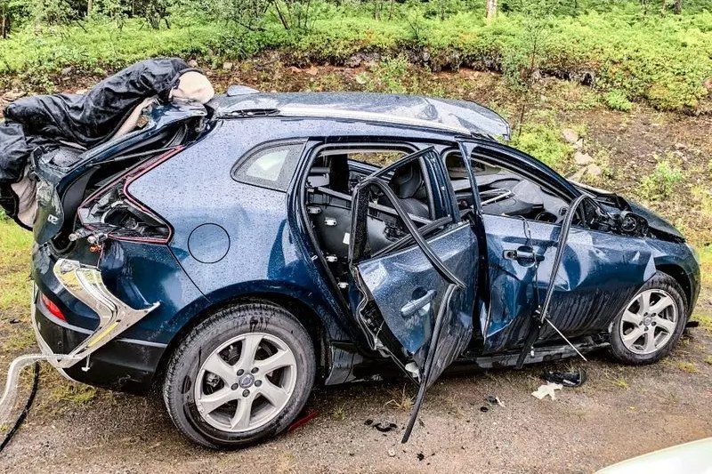 Tyle zostało z samochodu Polaka.