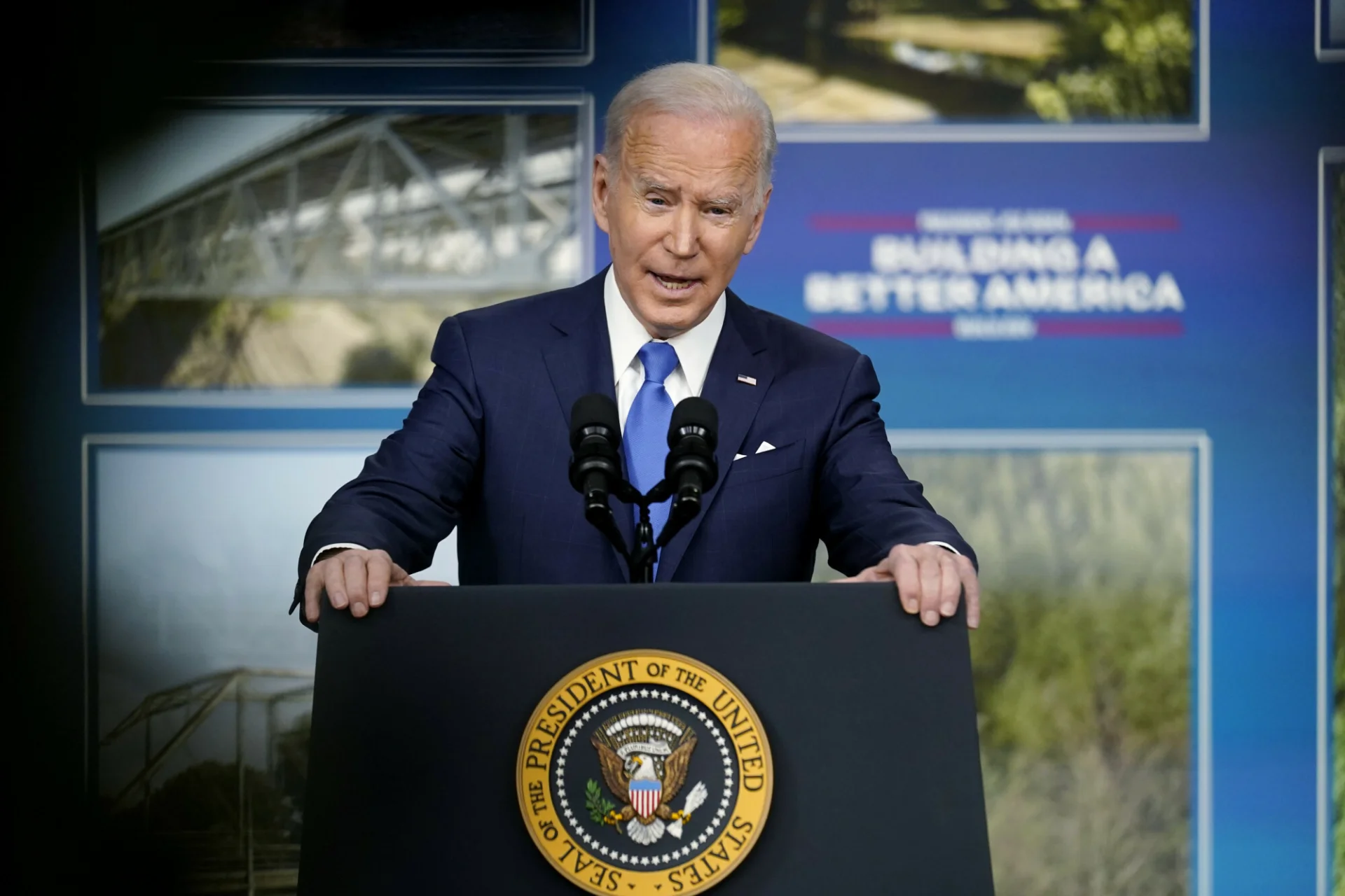 Joe Biden jest coraz gorzej oceniany przez Amerykanów.