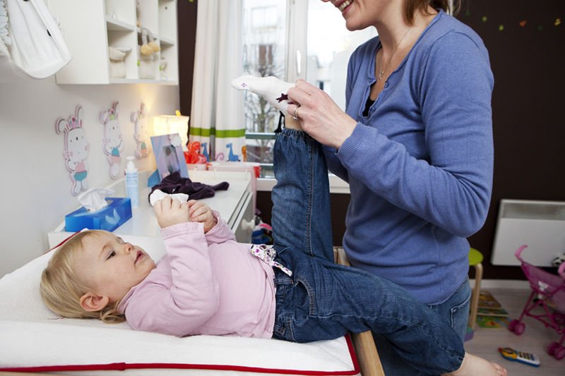 Czy kobieta idąca na roczny urlop [url=http://shutr.bz/1bd0jhl]macierzyński[/url] złamie sobie karierę?