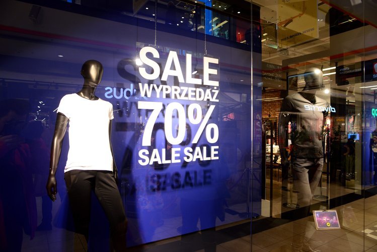 Już za tydzień w piątek 29 listopada będzie okazja do zrobienia tanich zakupów. Sklepy szykują się na Black Friday.