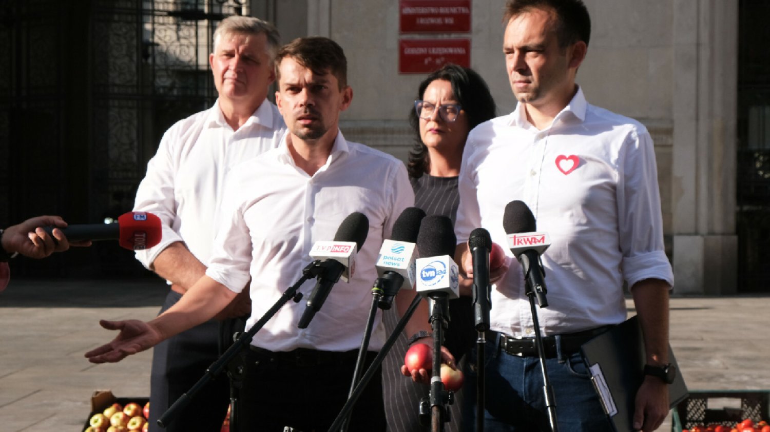 Kołodziejczak zaorał pracownika TVP. Nagranie mówi samo za siebie.