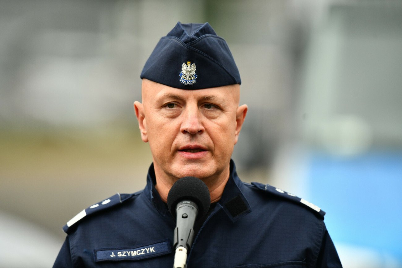 Generał Jarosław Szymczyk oskarża Bartłomieja Sienkiewicza.