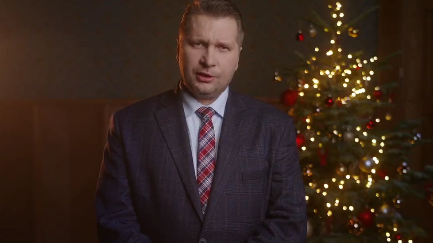 Minister edukacji złożył Polakom życzenia