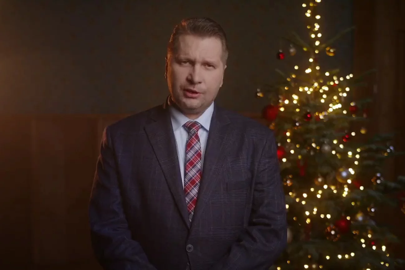 Minister edukacji złożył Polakom życzenia