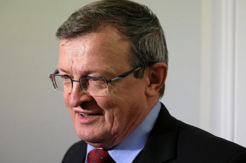 Dyskusja nad religią w szkołach była zażarta.