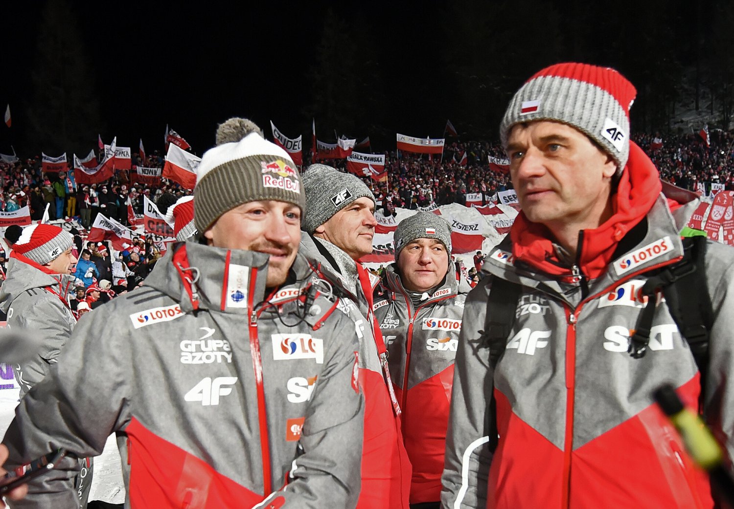 Adam Małysz i Stefan Horngacher długo pracowali razem, dziś jednak stoją po dwóch stronach barykady. Wojna o buty trwa