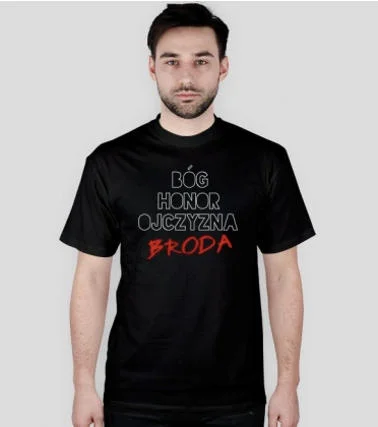 Brodata koszulka.