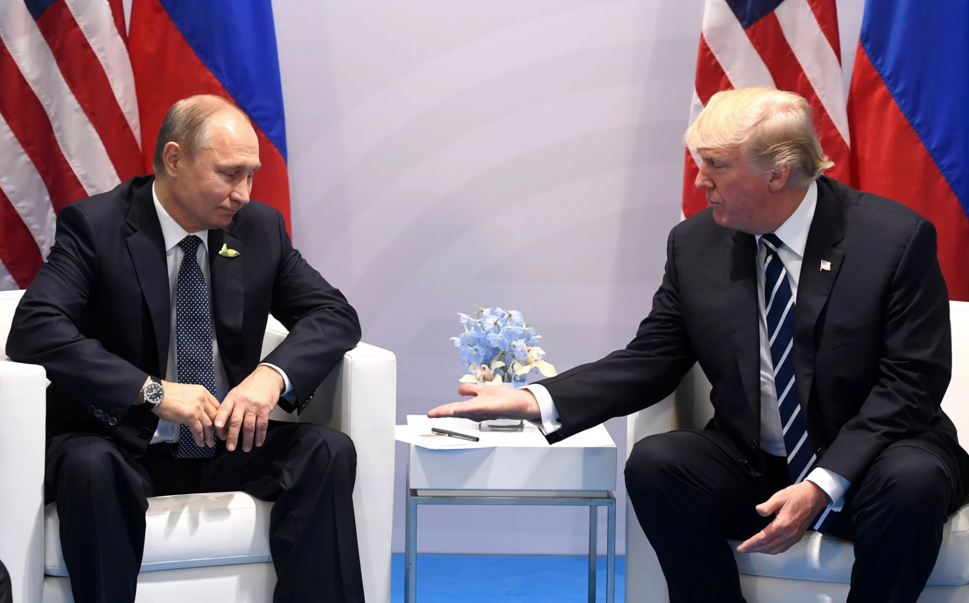 Władimir Putin i Donald Trump na spotkaniu.