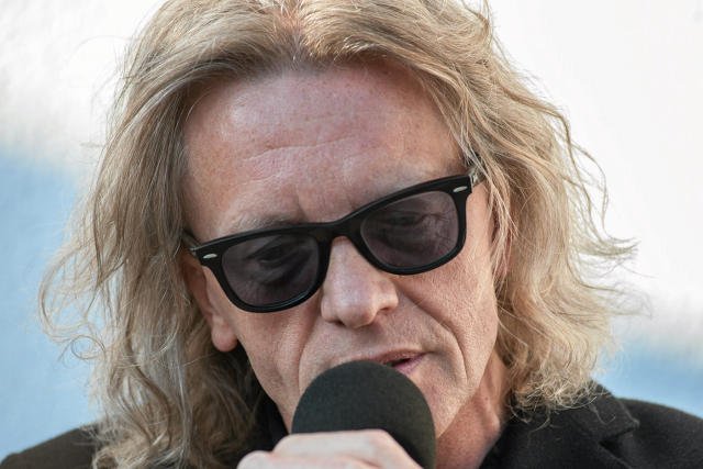 Krzysztof Mieszkowski, dyrektor teatru we Wrocławiu, apeluje o zdrowy rozsądek przeciwników spektaklu "Śmierć i Dziewczyna"