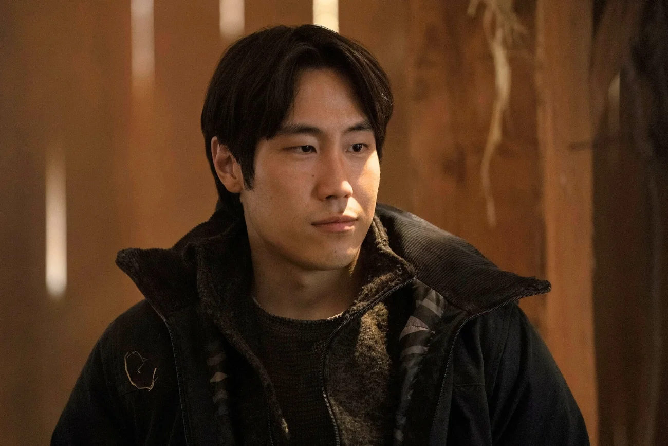 Young Mazino jako Jesse w serialu "The Last of Us"