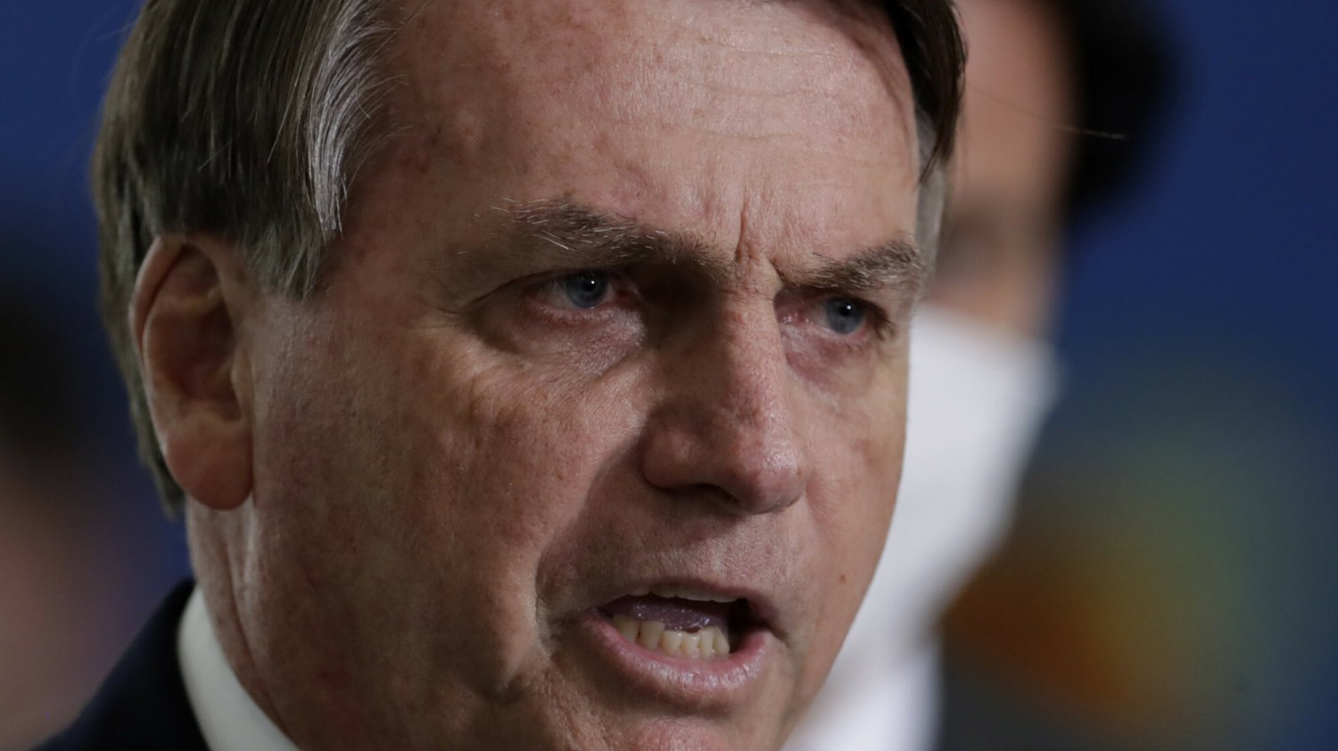 Wielu polityków związanych z lewicą ostrzega, że prezydent Brazylii Jair Bolsonaro może planować wojskowy zamach stanu.