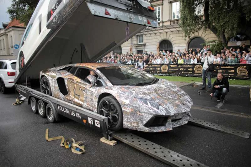 Gumball 3000 w Warszawie - Lamborghini