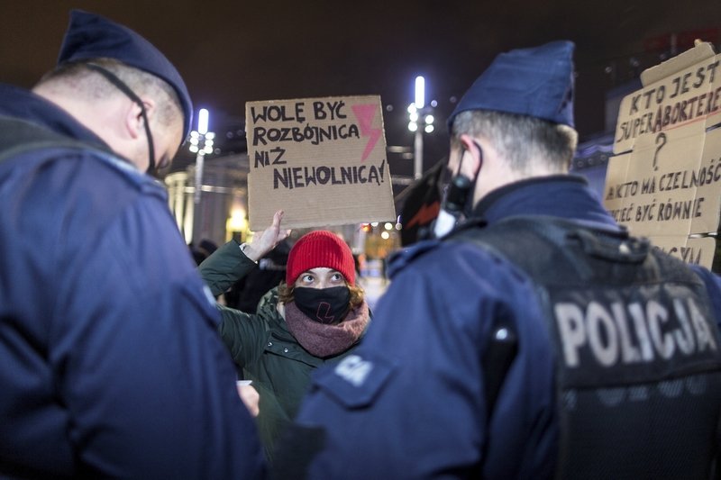 Kolektyw Szpila o nowym projekcie PiS dot. mandatów.