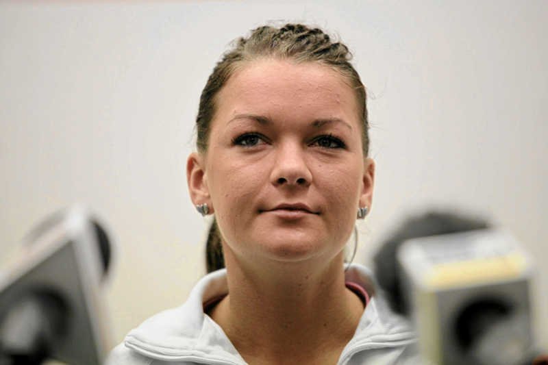 Czy Agnieszka Radwańska pokona dziś Serenę Williams w finale Wimbledonu?