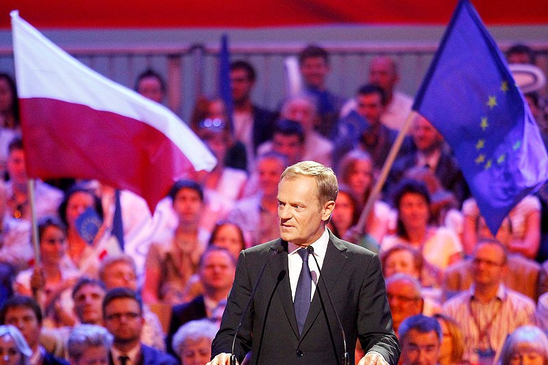 Opozycja szykuje na 19 kwietnia wielką manifestację w obronie Donalda Tuska.