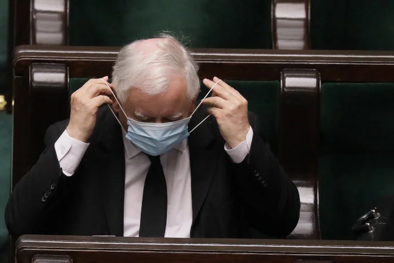 Stan klęski żywiołowej na wypadek przegranej PiS ws. wyborów korespondencyjnych? Znów powracają informacje o takim planie. Stan klęski żywiołowej na wypadek przegranej PiS ws. wyborów korespondencyjnych? Znów powracają informacje o takim planie.